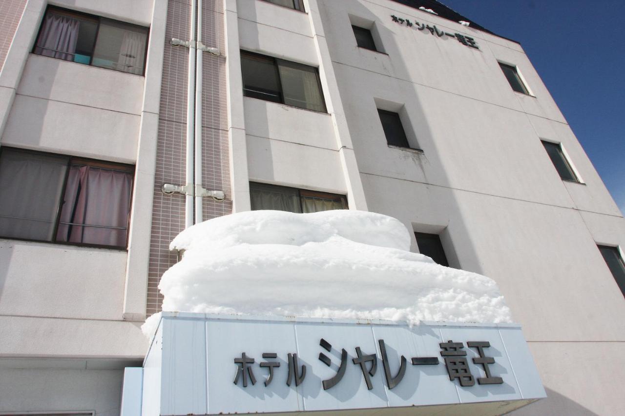 Hotel Chalet Ryuo Yamanouchi  Buitenkant foto
